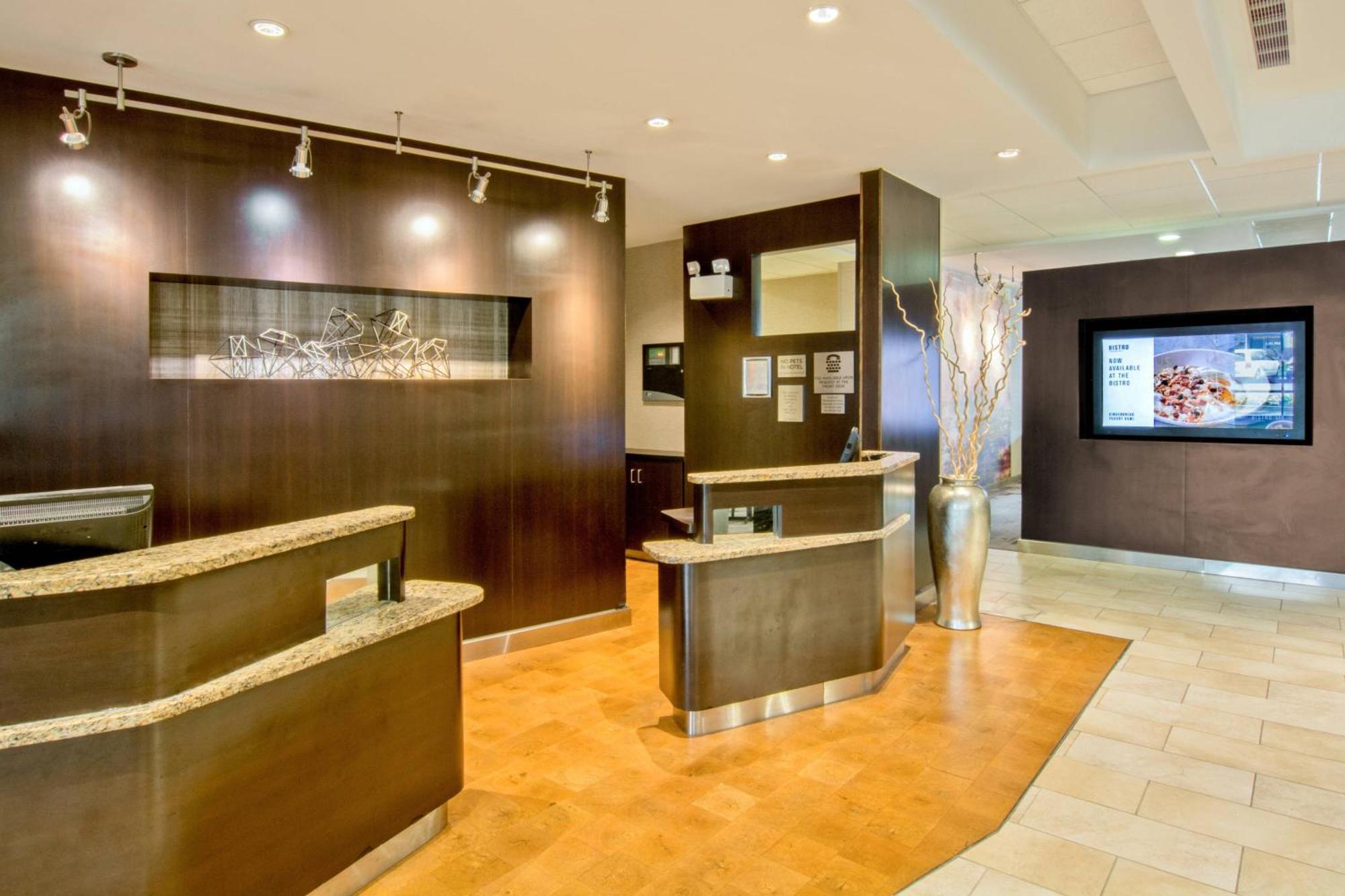 Courtyard By Marriott Clarksville Extérieur photo