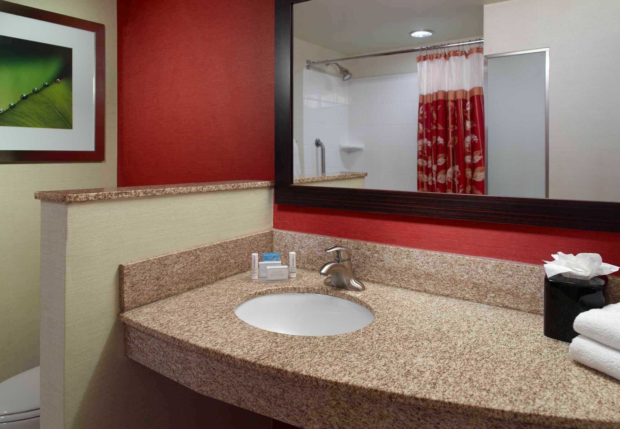 Courtyard By Marriott Clarksville Extérieur photo